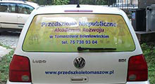 Samochód (VW Lupo) wykonany dla Przedszkola Publicznego w Tomaszowie Bolesławieckim.